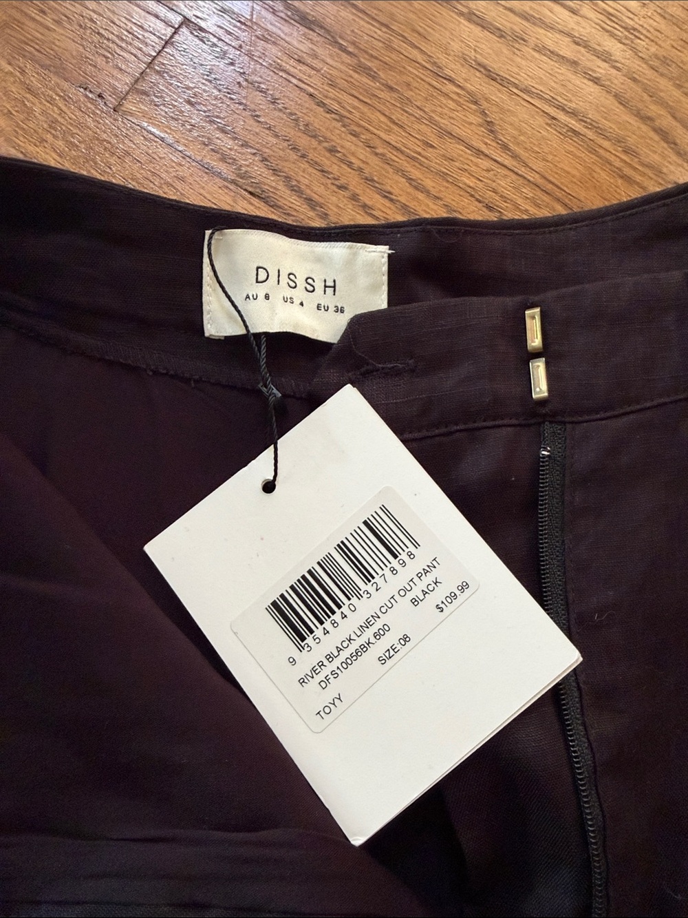 Dissh River black linen cutout pants